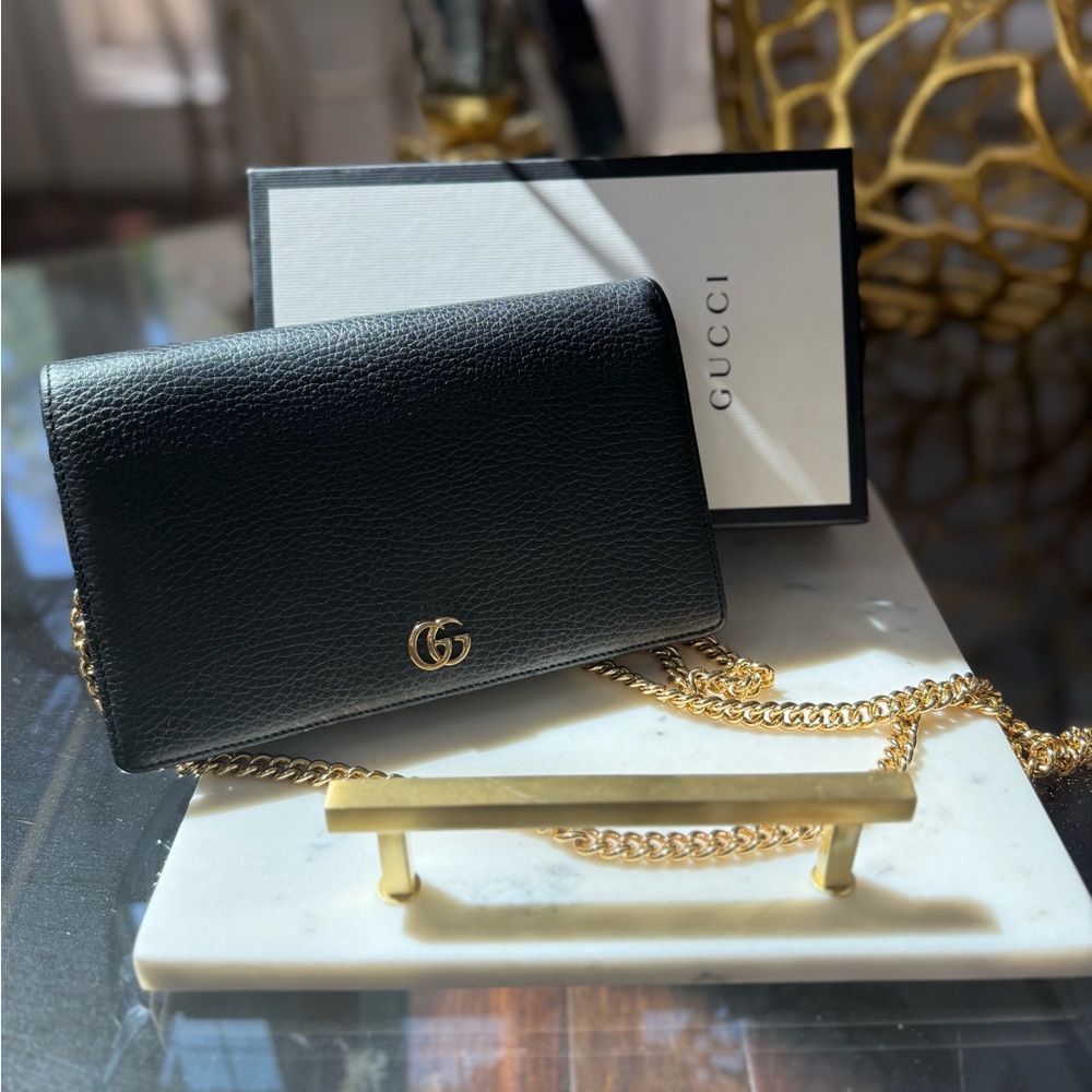 Gucci GG Marmont Chain Wallet